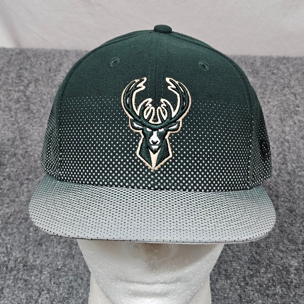 Milwaukee Bucks Hat‎ New Era Mens OSFM Green Snapback 9FIFTY Dot Pattern NBA Cap